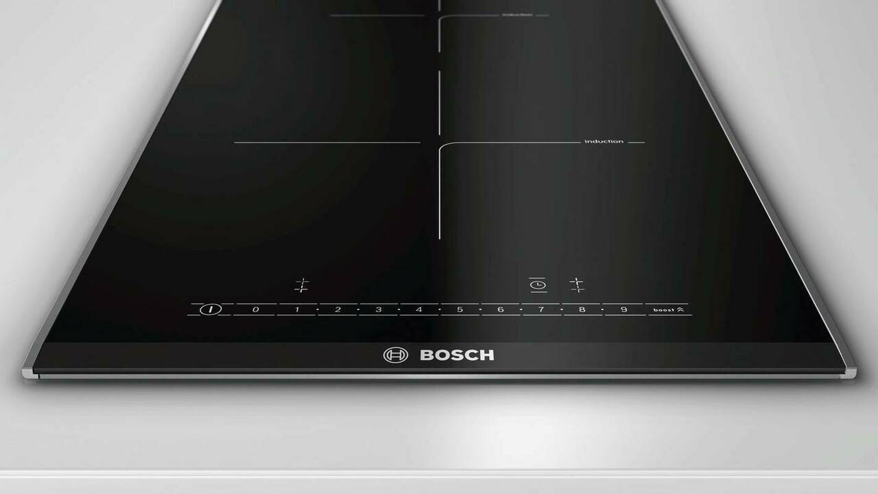 Встраиваемая индукционная варочная панель Bosch PIB375FB1E черный