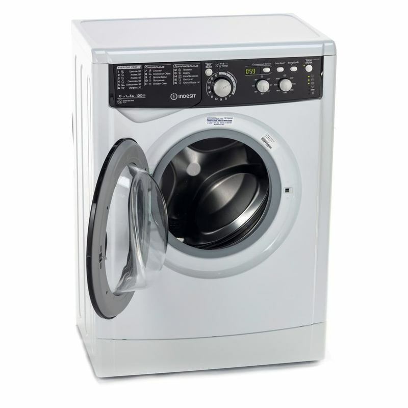 Стиральная машина узкая Indesit EWSD 51031 BK CIS