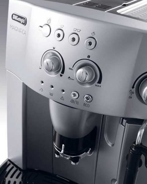 DeLonghi ESAM 4200 S